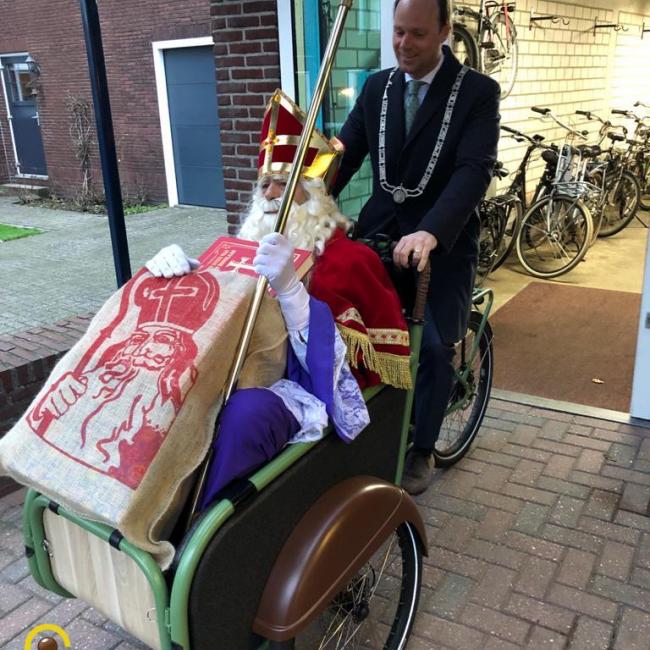 Sint per bakfiets