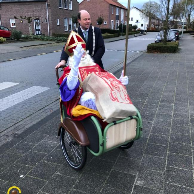 Sint per bakfiets